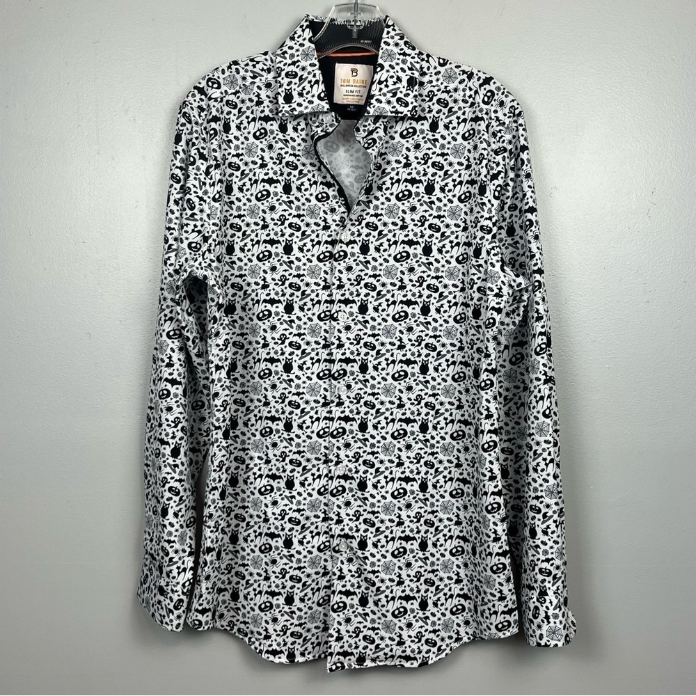 Tom Baine men’s Halloween Collection Slim fit button front shirt, size medium.